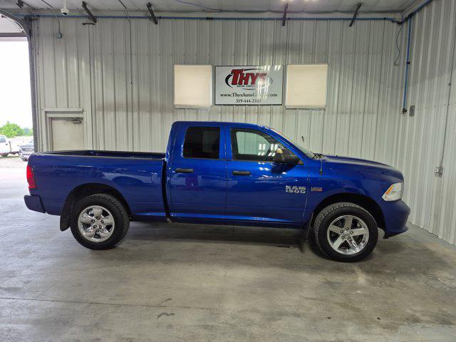 2017 RAM 1500 Express Quad Cab 4x4 64 Box