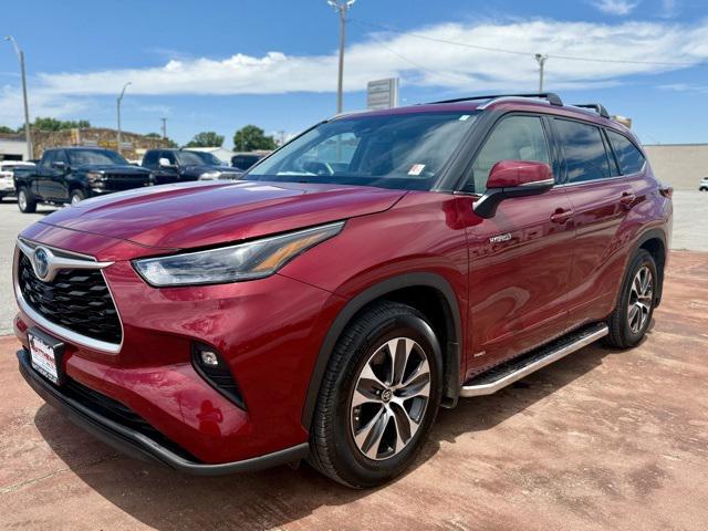 2021 Toyota Highlander Hybrid XLE
