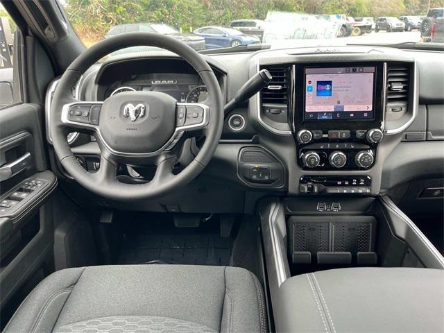 2025 RAM Ram 3500 RAM 3500 BIG HORN CREW CAB 4X4 8 BOX