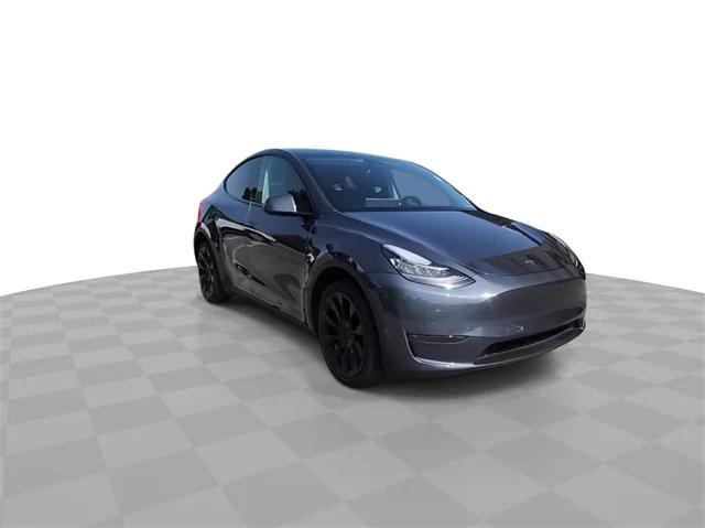 2022 Tesla Model Y Long Range Dual Motor All-Wheel Drive