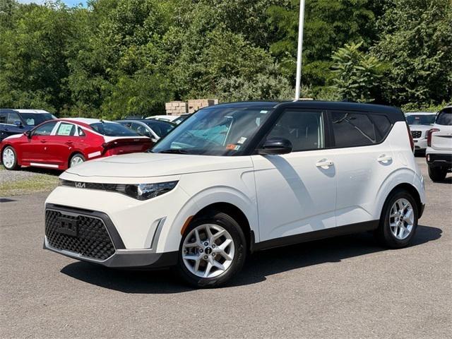 2023 Kia Soul S