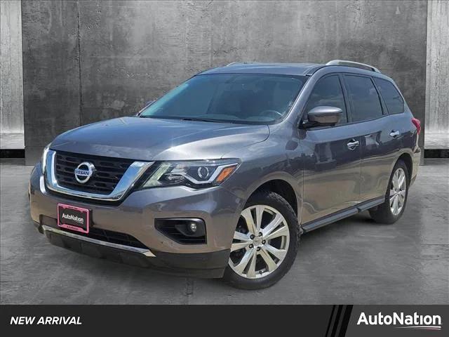 2018 Nissan Pathfinder SL