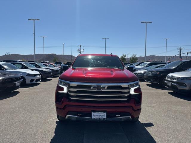 2022 Chevrolet Silverado 1500 4WD Crew Cab Short Bed High Country
