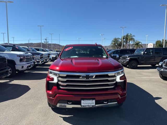 2022 Chevrolet Silverado 1500 4WD Crew Cab Short Bed High Country