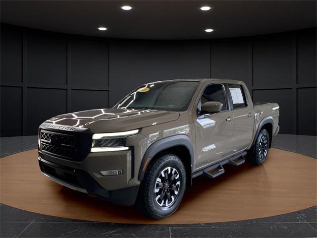 2022 Nissan Frontier Crew Cab PRO-X 4x2