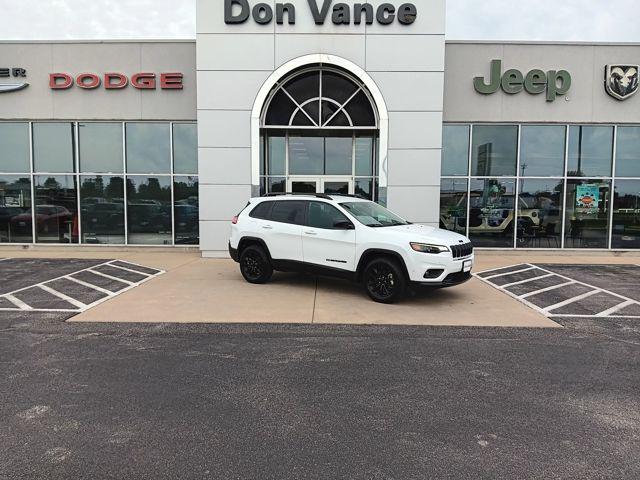 2023 Jeep Cherokee Altitude Lux 4x4