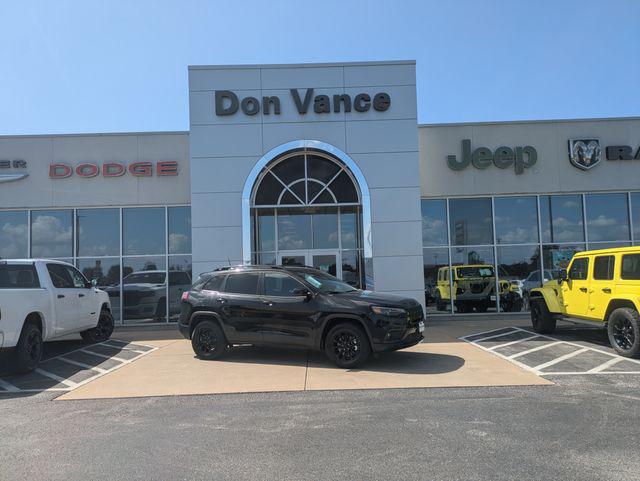 2023 Jeep Cherokee Altitude Lux 4x4 2023 Jeep Cherokee Altitude Lux 4x4