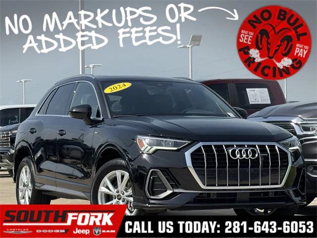 2024 Audi Q3 Premium 45 TFSI S line quattro Tiptronic