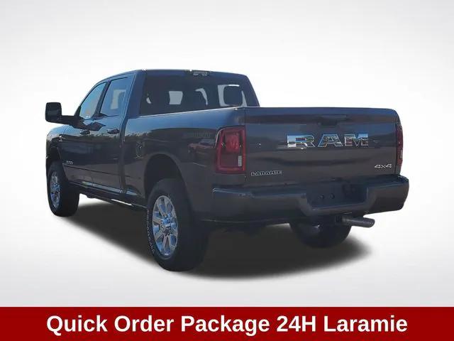 2025 RAM 2500 Laramie Crew Cab 4x4 64 Box