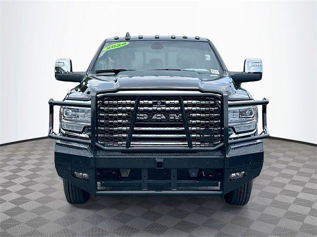 2024 RAM 3500 Limited Longhorn Mega Cab 4x4 64 Box
