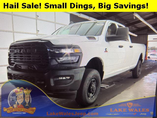 2025 RAM 2500 Tradesman Crew Cab 4x4 8 Box