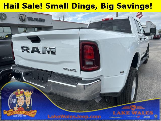 2025 RAM 3500 Tradesman Crew Cab 4x4 8 Box