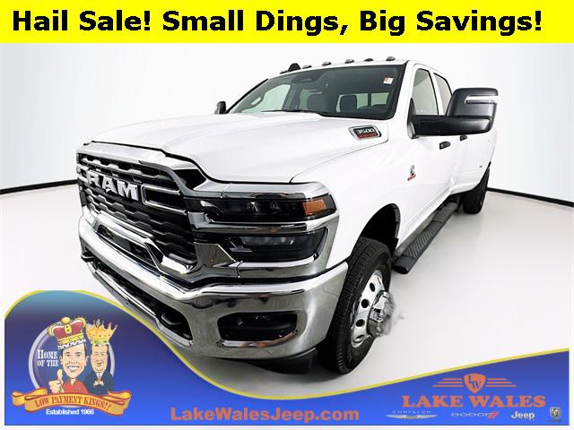 2025 RAM 3500 Tradesman Crew Cab 4x4 8 Box