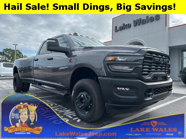 2025 RAM 3500 Tradesman Crew Cab 4x4 8 Box