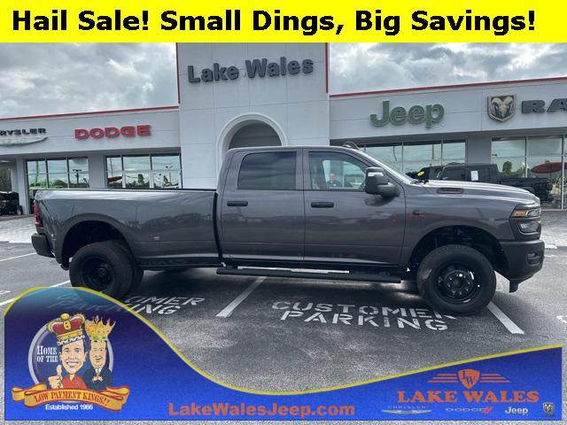 2025 RAM 3500 Tradesman Crew Cab 4x4 8 Box