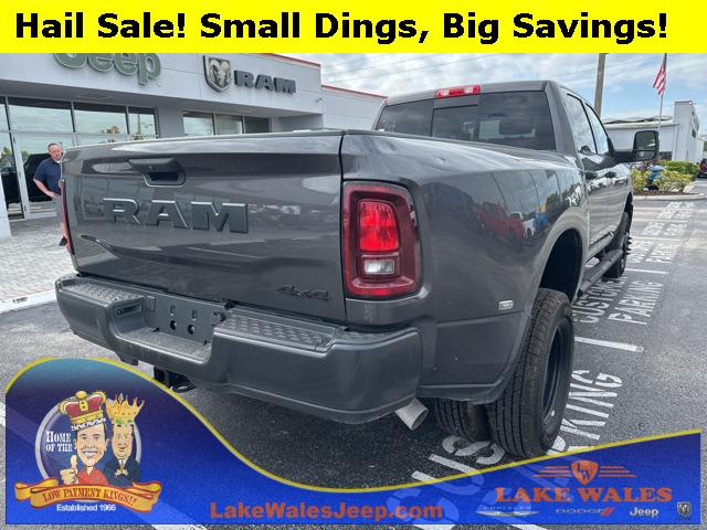 2025 RAM 3500 Tradesman Crew Cab 4x4 8 Box