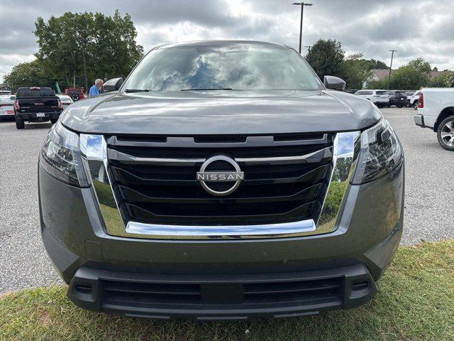2024 Nissan Pathfinder SV FWD