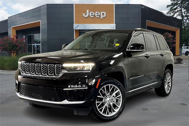 2022 Jeep Grand Cherokee Summit 4x2