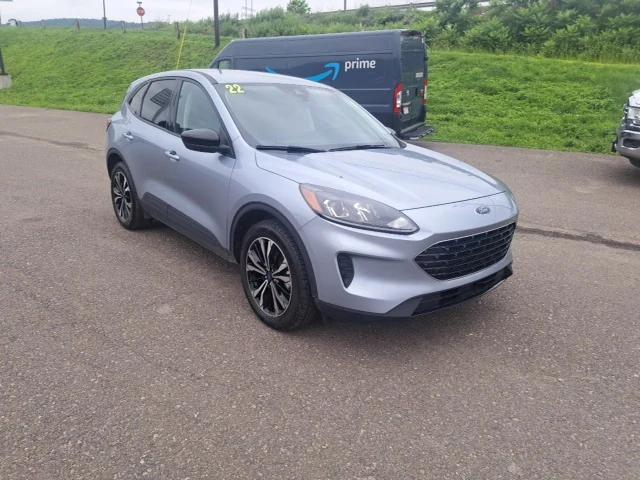 2022 Ford Escape SE Hybrid