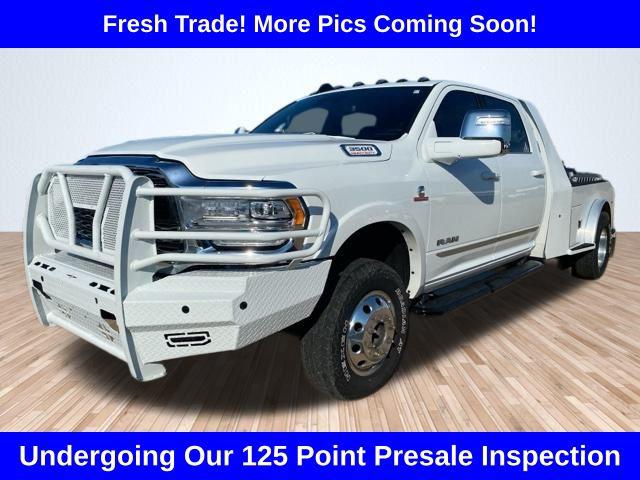 2024 RAM 3500 Limited Crew Cab 4x4 8 Box