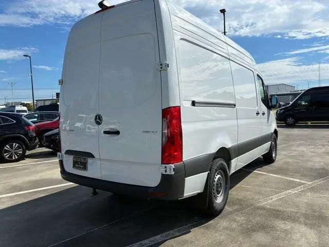 2025 Mercedes-Benz Sprinter 2500 Standard Roof 4-Cyl Diesel