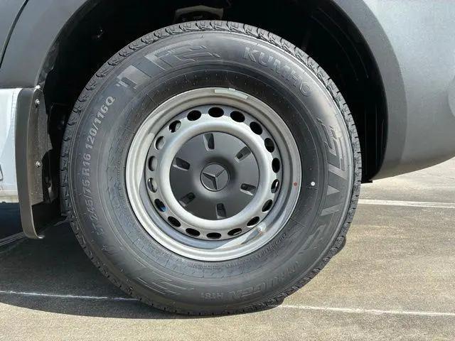 2025 Mercedes-Benz Sprinter 2500 Standard Roof 4-Cyl Diesel