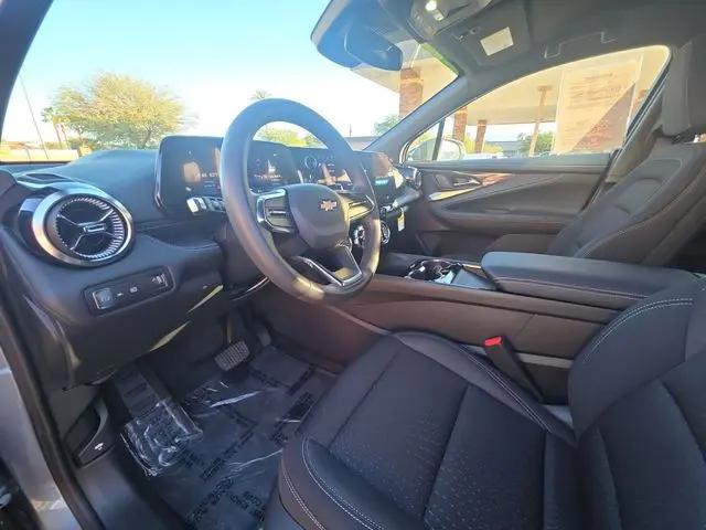 2025 Chevrolet V Blazer RWD LT