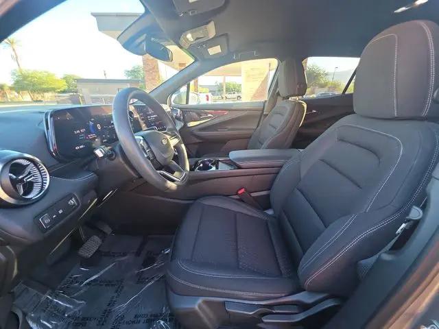 2025 Chevrolet V Blazer RWD LT