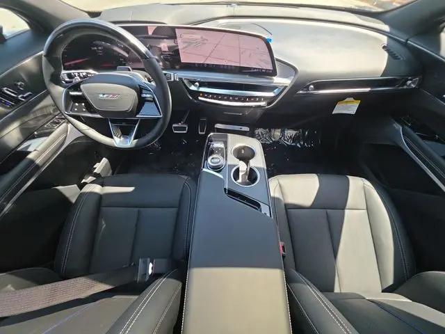 2026 Cadillac iQ V-Series w/1SV