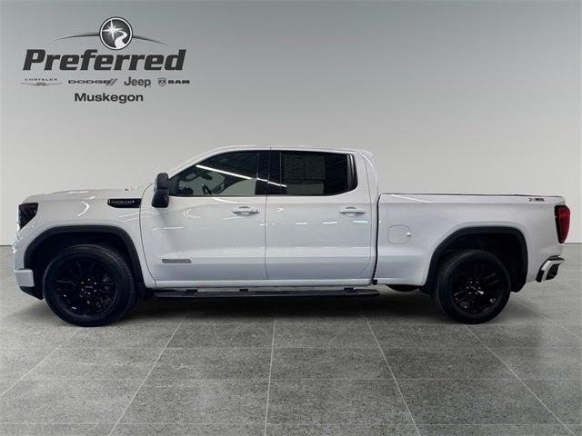 2022 GMC Sierra 1500 4WD Crew Cab Standard Box Elevation