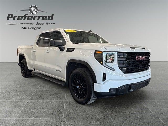 2022 GMC Sierra 1500 4WD Crew Cab Standard Box Elevation