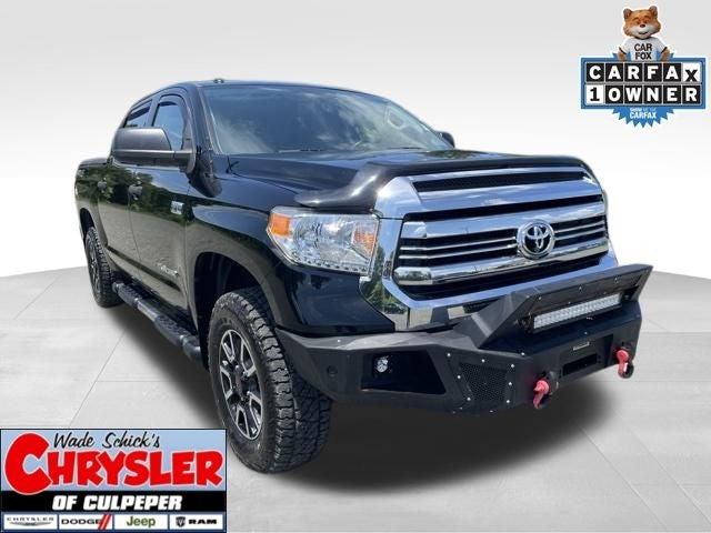 2017 Toyota Tundra SR5 5.7L V8