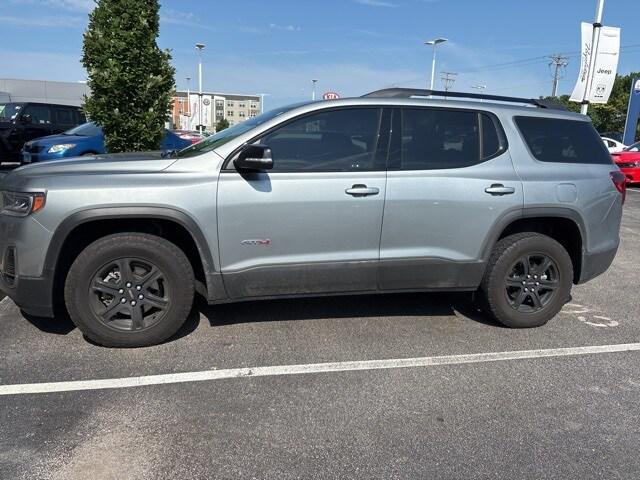 2023 GMC Acadia AWD AT4