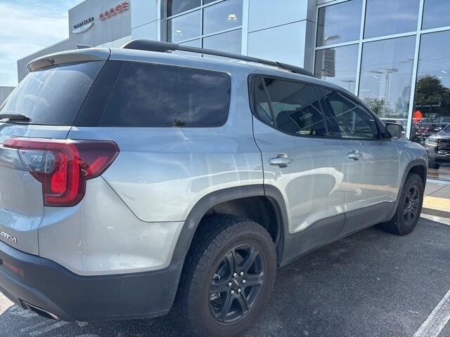 2023 GMC Acadia AWD AT4