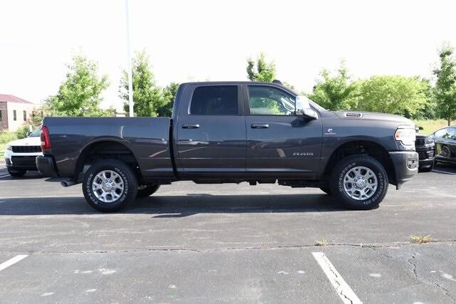 2024 RAM 2500 Laramie Crew Cab 4x4 64 Box