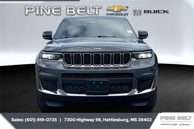 2023 Jeep Grand Cherokee L Laredo 4x4