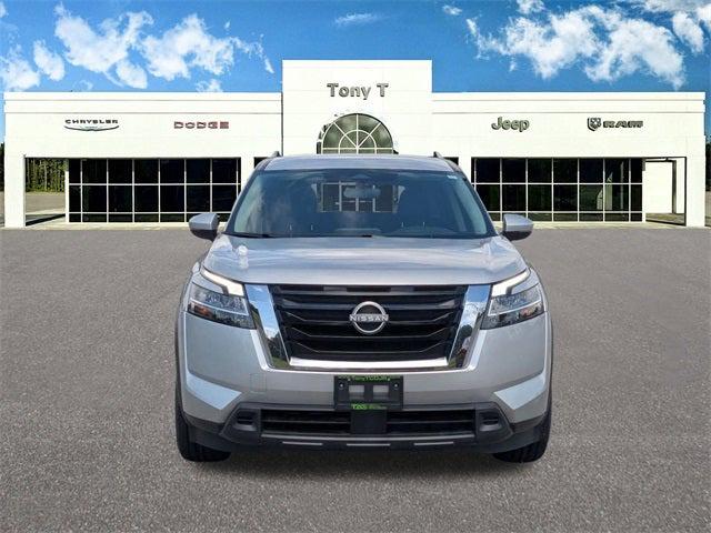 2022 Nissan Pathfinder SV 2WD 2022 Nissan Pathfinder SV 2WD