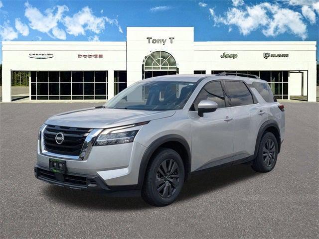 2022 Nissan Pathfinder SV 2WD 2022 Nissan Pathfinder SV 2WD