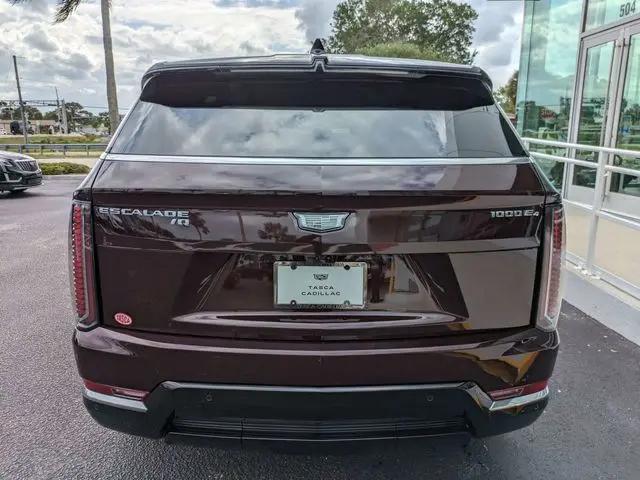 2025 Cadillac Escalade Luxury 1 AWD