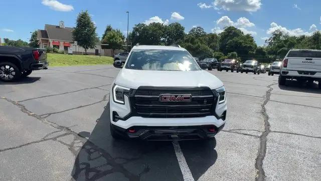 2026 GMC Terrain AWD AT4