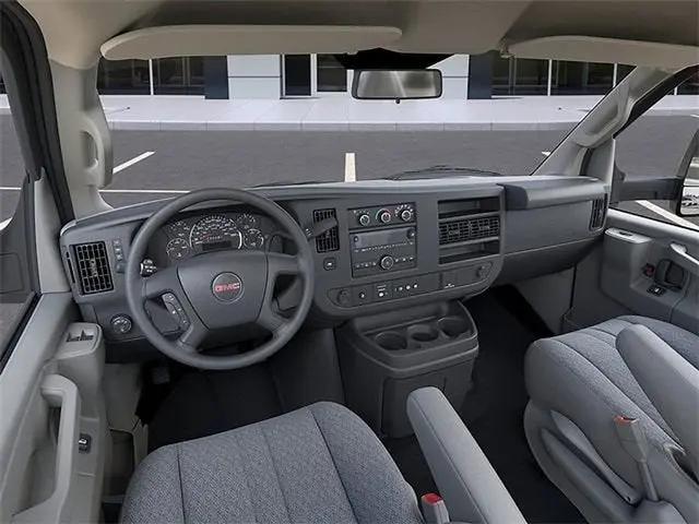2025 GMC Savana Cutaway Work Van