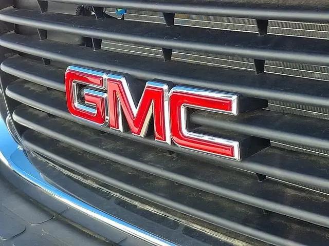 2025 GMC Savana Cutaway Work Van