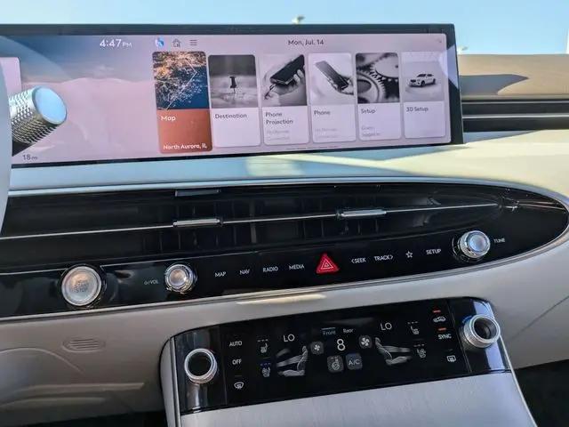 2026 Genesis GV70 2.5T Advanced