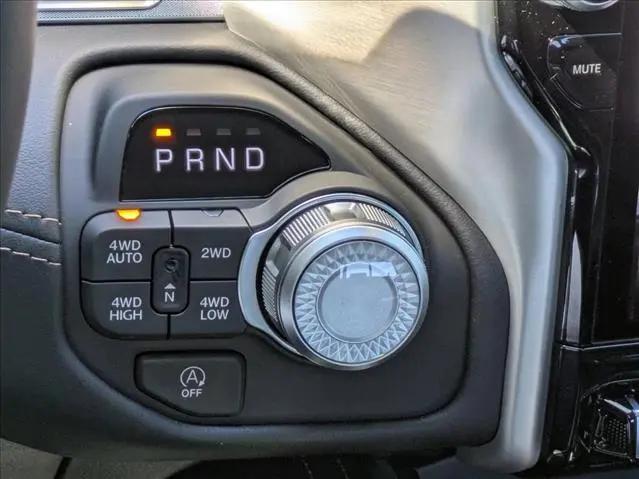 2026 Ram 1500 Tungsten Crew Cab 4x4 5'7" Box