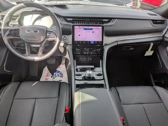 2025 Jeep Grand Cherokee L Overland 4x4