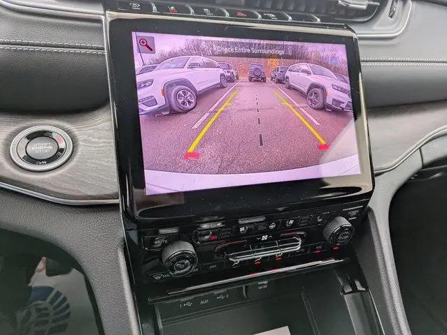 2025 Jeep Grand Cherokee L Overland 4x4