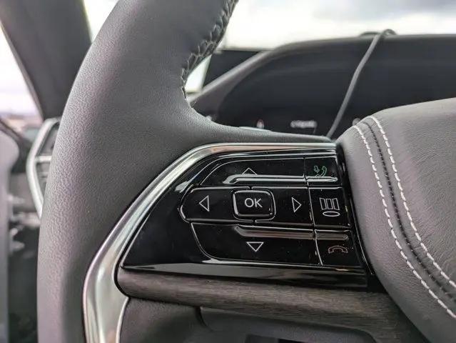 2025 Jeep Grand Cherokee L Overland 4x4