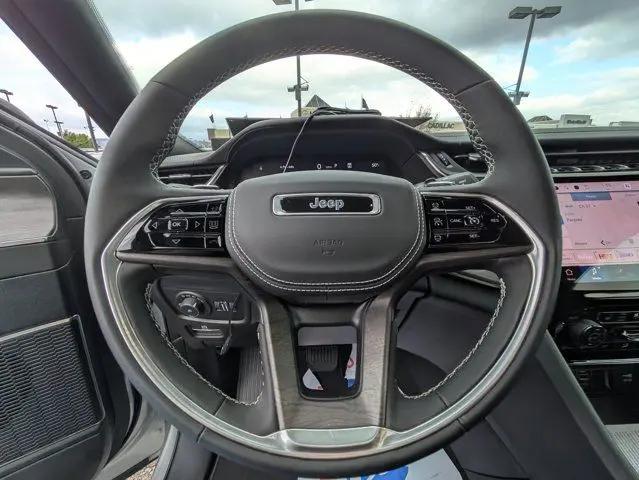 2025 Jeep Grand Cherokee L Overland 4x4