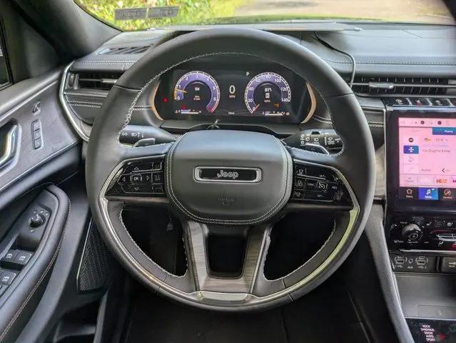 2025 Jeep Grand Cherokee L Overland 4x4