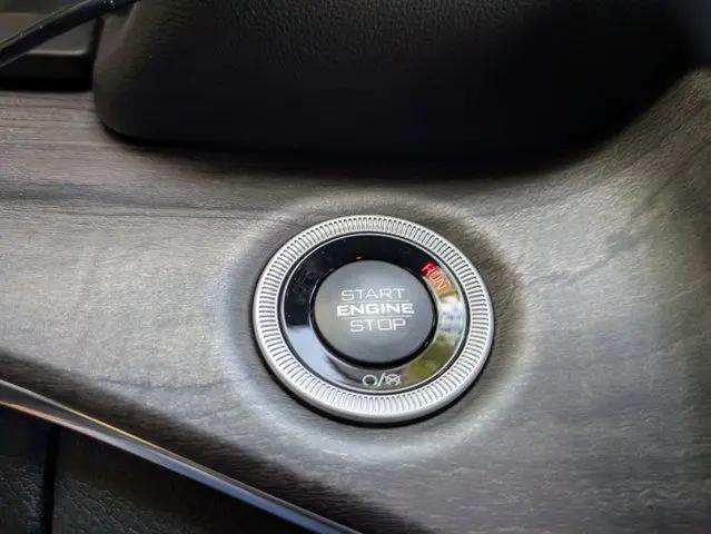 2025 Jeep Grand Cherokee L Overland 4x4
